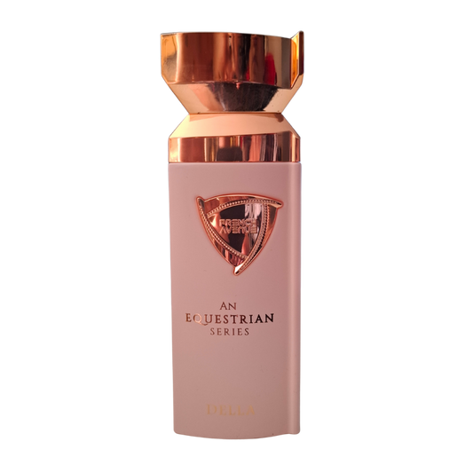 An Equestrian Series Della de French Avenue